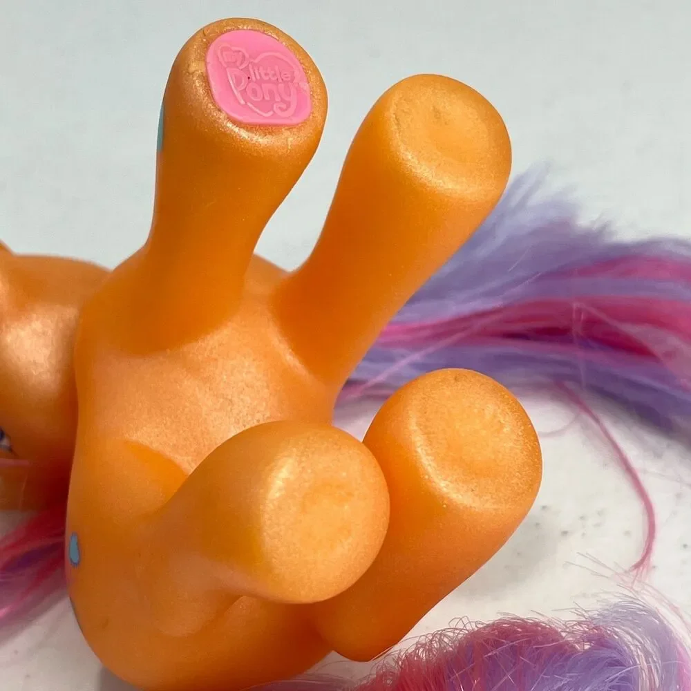 VTG G3 My Little Pony Sew-and-So Orange Purple Pink Button Hasbro 2004 - Flaw